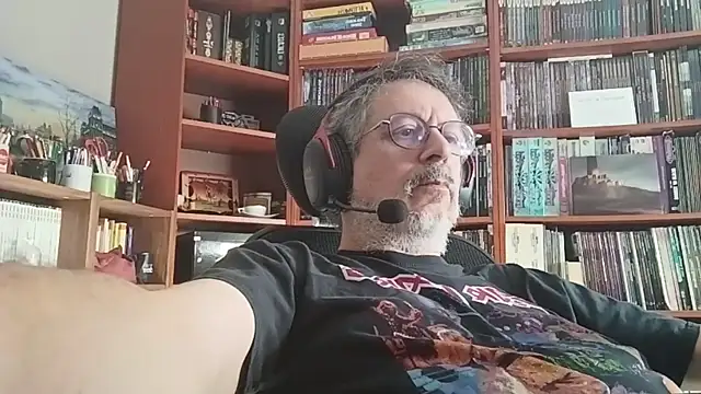 Mandra is a whore online show from 10/30/25, 09:44