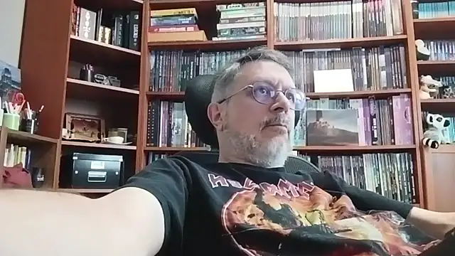 Mandra is a whore online show from 11/29/25, 11:35