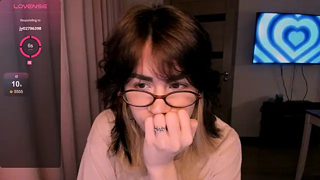 Snapshot of _selectrra chatting on 01/11/25, 02:25  selectrra online show from 01/11/25, 02:25