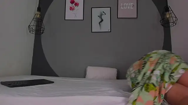 Snapshot of sarita_duque chatting on 01/07/26, 12:07 sarita duque online show from 01/07/26, 12:07