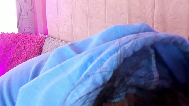 Satuurn  online show from 01/04/25, 01:42