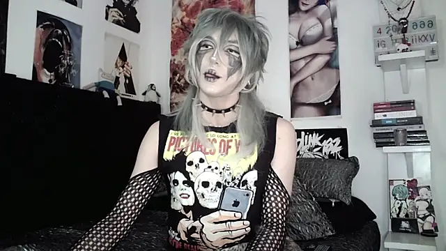 kiiler queen online show from 06/18/26, 08:13