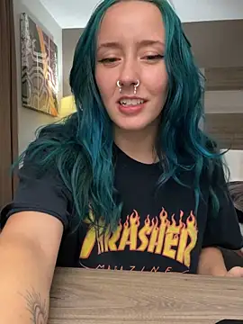 clarasosaa online show from 12/17/25, 07:58