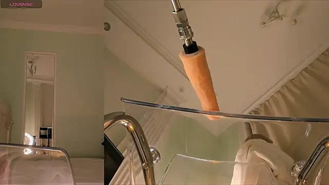 Snapshot of jannemary chatting on 03/11/25, 09:59 jannemary online show from 03/11/25, 09:59