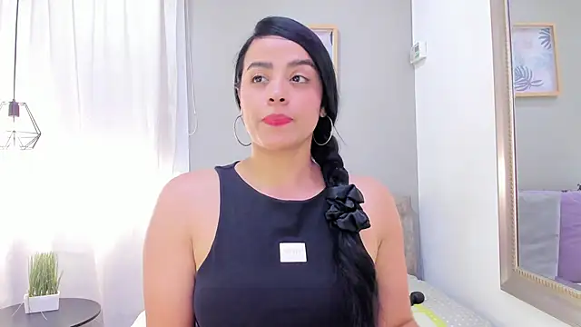 Paula Desousa online show from 10/20/25, 07:25