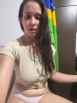 Snapshot of hotcookie28 chatting on 10/19/25, 12:06 hotcookie28 online show from 10/19/25, 12:06