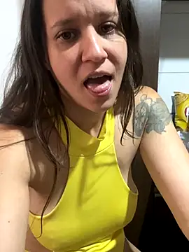 Snapshot of hotcookie28 chatting on 10/30/25, 11:11 hotcookie28 online show from 10/30/25, 11:11