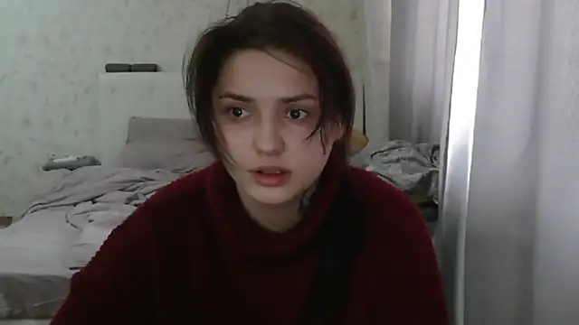 Snapshot of juliettkalen chatting on 04/29/26, 04:27 juliettkalen online show from 04/29/26, 04:27