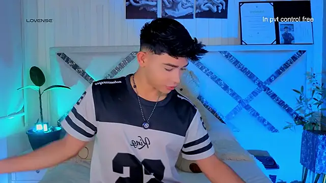 Austin connor  online show from 01/15/26, 09:58