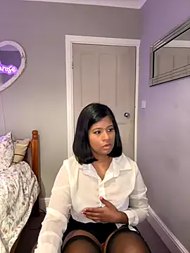 Snapshot of RoseMelanie chatting on 11/16/25, 07:58 RoseMelanie online show from 11/16/25, 07:58