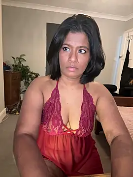 RoseMelanie online show from 02/05/26, 07:57