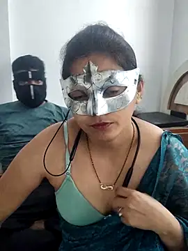 Snapshot of Harsh_Ankita_Couple chatting on 10/03/25, 10:23 Harsh Ankita Couple online show from 10/03/25, 10:23