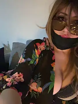 Rasha99 online show from 02/28/25, 08:28