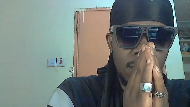 BIGDICKMULLAH online show from 10/04/25, 12:19