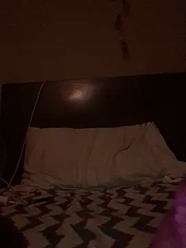 Snapshot of sandyfem01 chatting on 03/07/25, 01:09 sandyfem01 online show from 03/07/25, 01:09