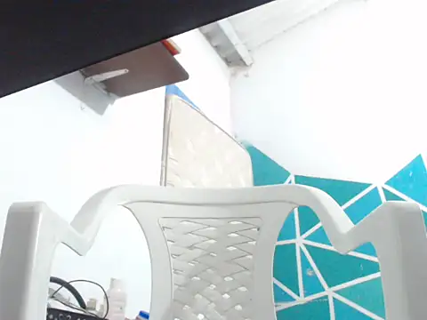 Snapshot of boymaster18 chatting on 01/14/26, 06:35 boymaster18 online show from 01/14/26, 06:35