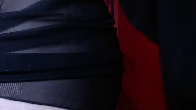 Snapshot of HannaCarrter chatting on 02/08/25, 03:21 HannaCarrter online show from 02/08/25, 03:21