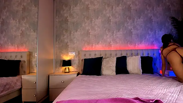 Rai Raisa online show from 11/06/25, 01:56