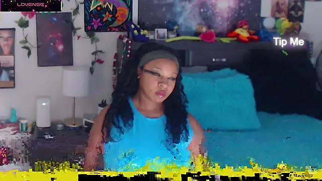 Snapshot of temptressbeauty24 chatting on 11/20/25, 05:18 temptressbeauty24 online show from 11/20/25, 05:18