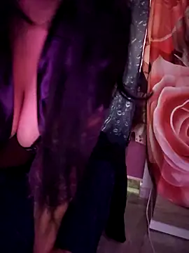 Zeina2024 online show from 11/08/25, 05:40