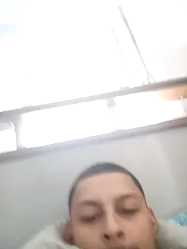 emrehliug12 online show from 11/26/25, 03:02