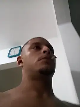 emrehliug12 online show from 03/19/26, 02:26