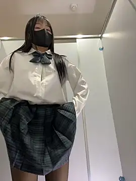 Snapshot of Asia-Lynn chatting on 01/23/25, 04:37 Asia-Lynn online show from 01/23/25, 04:37