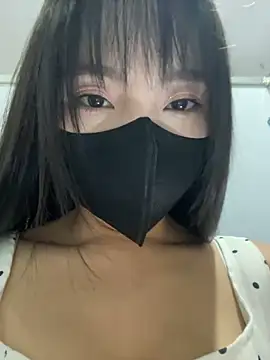 Snapshot of Asia-Lynn chatting on 09/10/25, 10:59 Asia-Lynn online show from 09/10/25, 10:59