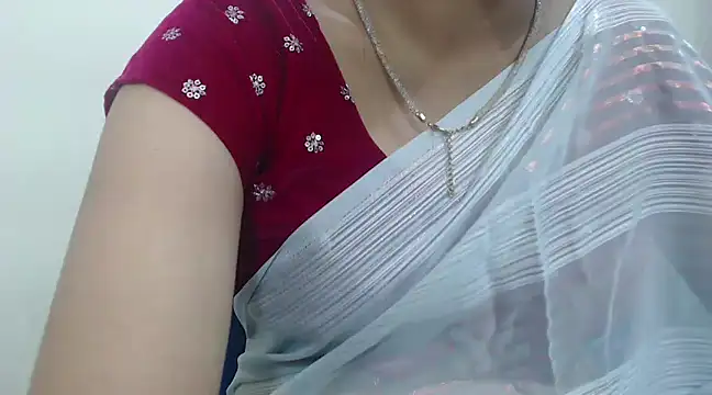 Lovely Siri 23 online show from 01/21/25, 11:03