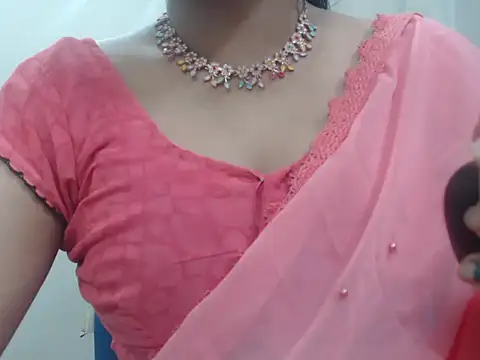 Lovely Siri 23 online show from 03/11/26, 11:55