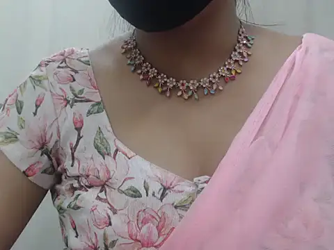 Lovely Siri 23 online show from 03/29/26, 07:08