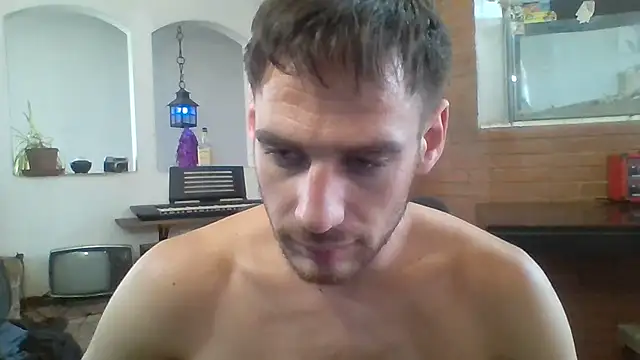 Snapshot of Stevenson988 chatting on 12/15/25, 06:12 Stevenson988 online show from 12/15/25, 06:12