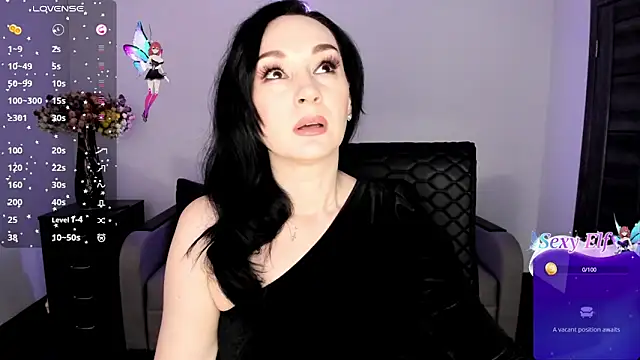 Snapshot of Sofia_Ford chatting on 02/19/25, 01:39 Sofia Ford online show from 02/19/25, 01:39