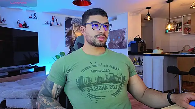 Michael Diamond online show from 09/25/25, 02:43