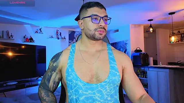 Michael Diamond online show from 09/29/25, 04:39