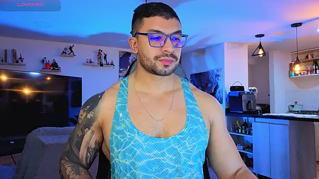 Michael Diamond online show from 10/04/25, 03:59