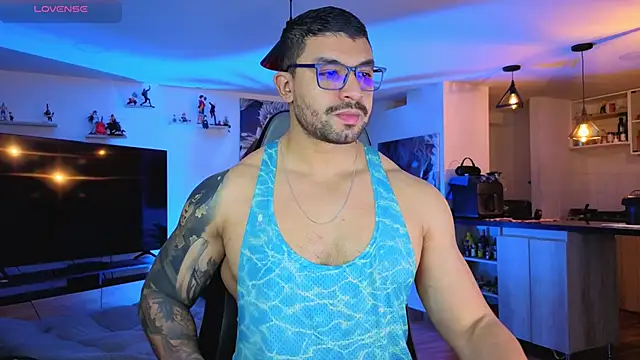 Michael Diamond online show from 10/17/25, 01:09