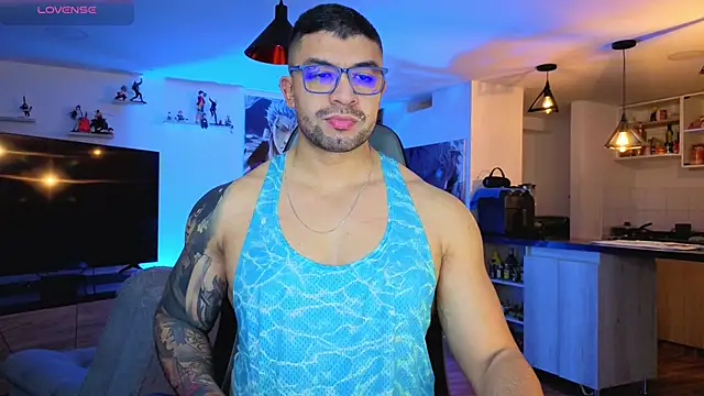 Michael Diamond online show from 10/25/25, 04:42