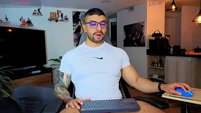 Michael Diamond online show from 12/23/25, 02:09