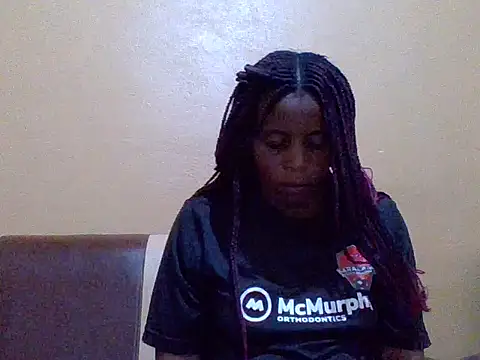 sweetbabra1 online show from 10/17/25, 08:17