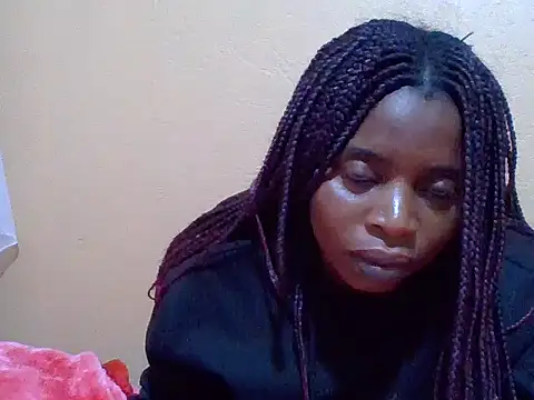 sweetbabra1 online show from 10/31/25, 05:58