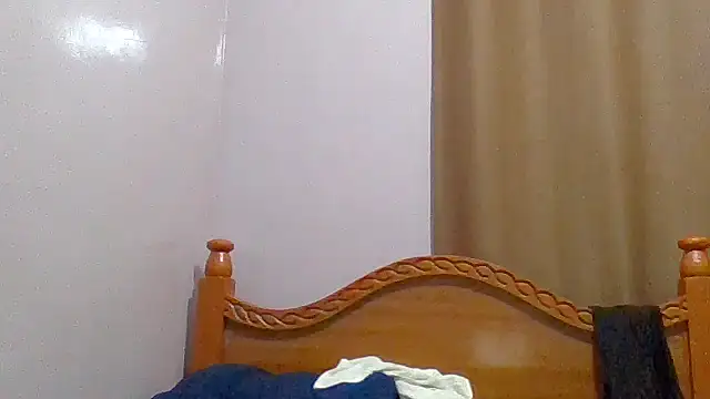 sweet-fancy online show from 02/20/26, 07:25