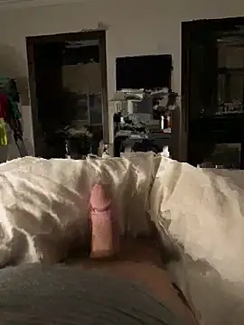 Snapshot of neugrg chatting on 10/21/25, 08:31 neugrg online show from 10/21/25, 08:31