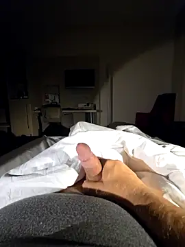 Snapshot of neugrg chatting on 10/31/25, 06:47 neugrg online show from 10/31/25, 06:47