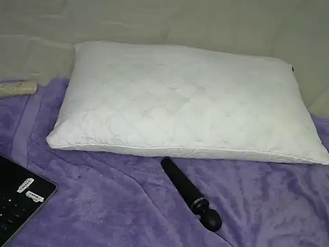 Snapshot of NAUGHTY__EBONY chatting on 01/10/25, 05:05 NAUGHTY EBONY online show from 01/10/25, 05:05