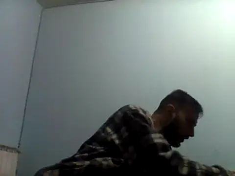 Snapshot of coppiasenzacensura chatting on 01/01/25, 04:07 coppiasenzacensura online show from 01/01/25, 04:07