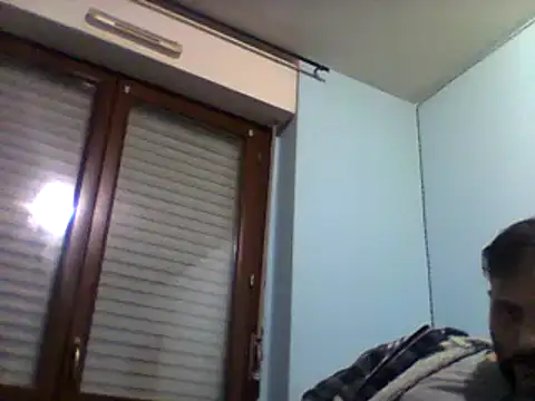 Snapshot of coppiasenzacensura chatting on 01/06/25, 09:11 coppiasenzacensura online show from 01/06/25, 09:11