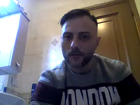 Snapshot of coppiasenzacensura chatting on 03/11/25, 09:59 coppiasenzacensura online show from 03/11/25, 09:59