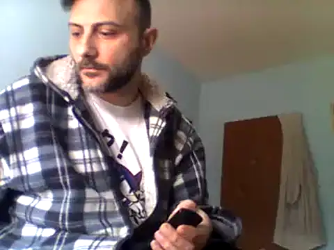 Snapshot of coppiasenzacensura chatting on 03/21/25, 07:44 coppiasenzacensura online show from 03/21/25, 07:44