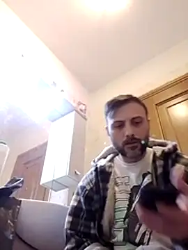 Snapshot of coppiasenzacensura chatting on 01/08/26, 03:58 coppiasenzacensura online show from 01/08/26, 03:58